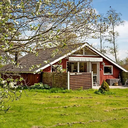 Hébergement de vacances Henna - 550m To The Fjord By Interhome *